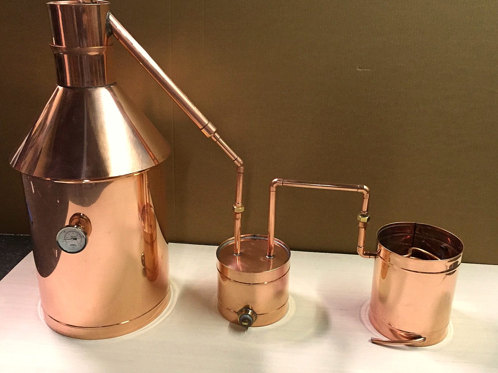 6 Gallon Copper Moonshine Still with Thumper and Worm (20 oz Copper)